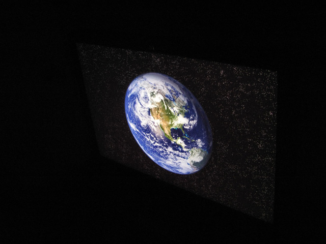 earth-right.jpg